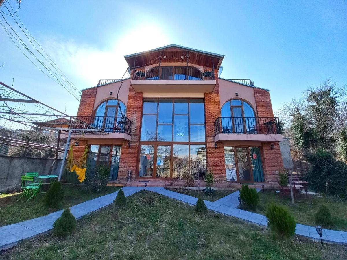 Hestia - Hotel, Wine And View Telavi Kültér fotó