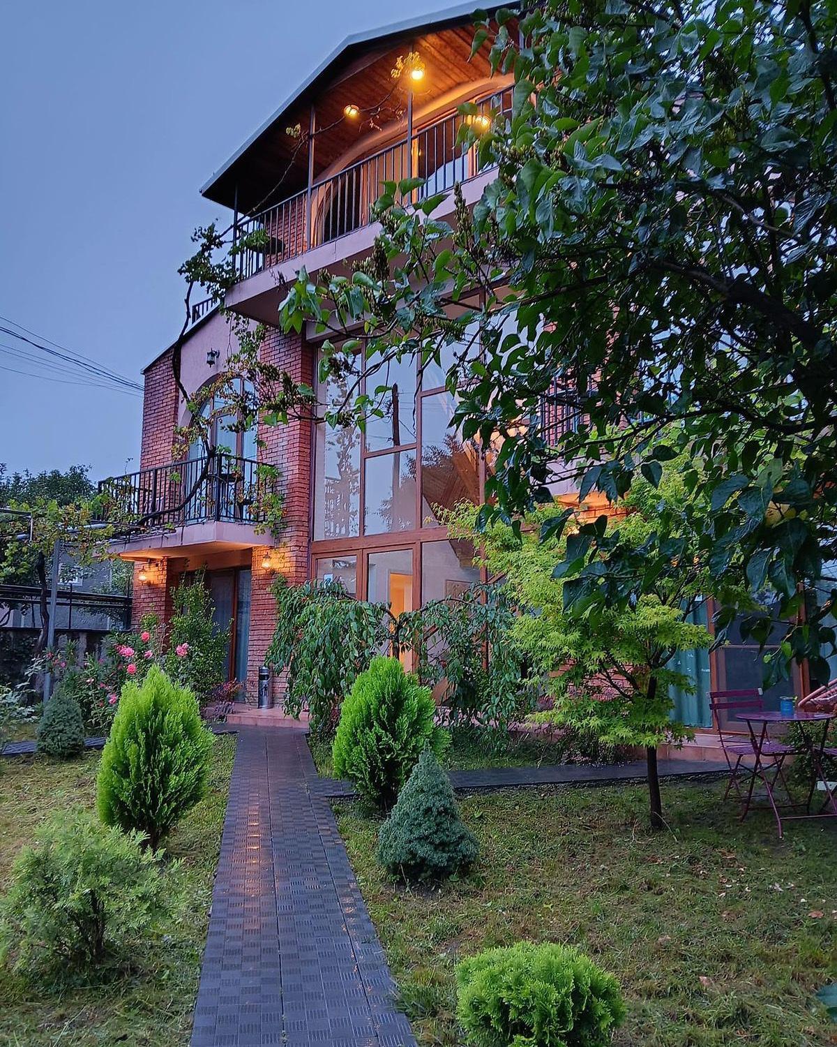 Hestia - Hotel, Wine And View Telavi Kültér fotó